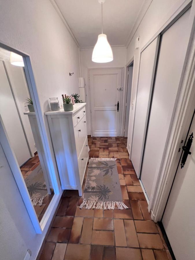 Sympathique Studio En Rez De Jardin Dans Residence Ιέρ Εξωτερικό φωτογραφία